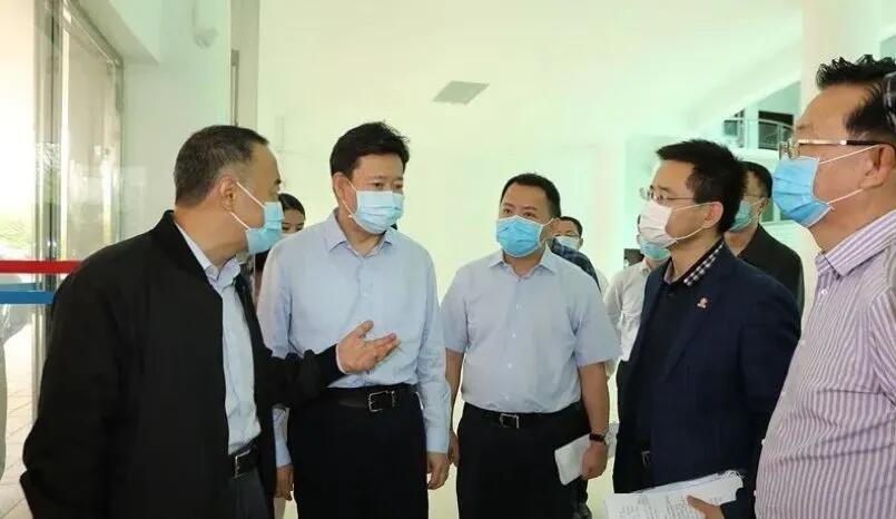 【動(dòng)態(tài)新聞】中央復(fù)工復(fù)產(chǎn)調(diào)研組蒞臨天堂硅谷旗下欣龍控股調(diào)研