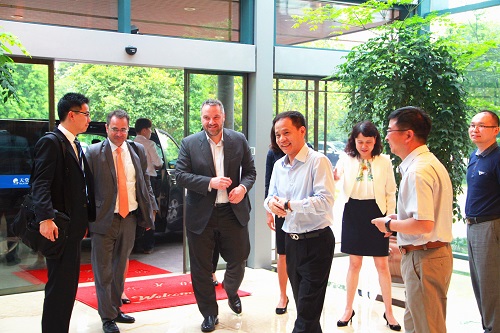 加拿大駐上海總領(lǐng)事一行來天堂硅谷參觀訪問 加拿大駐上海總領(lǐng)事一行來天堂硅谷參觀訪問